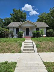 1129 Walnut Street, Greenville, TX 75401