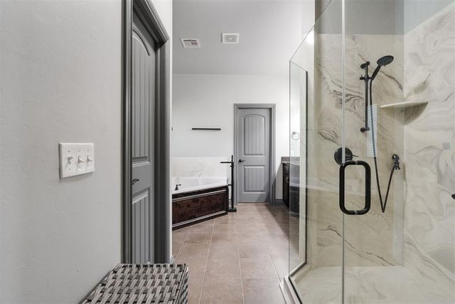 3630 Riverwood Lane, Edmond, OK 73034