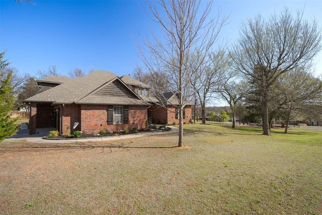 3630 Riverwood Lane, Edmond, OK 73034