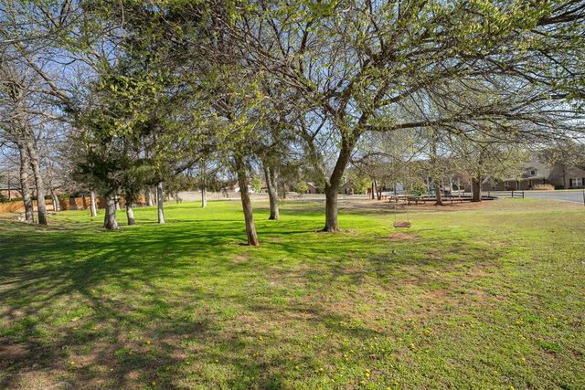 3630 Riverwood Lane, Edmond, OK 73034