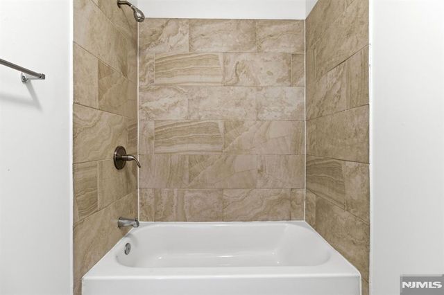 182 Norwood Street, Newark, NJ 07106