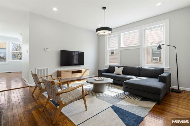 182 Norwood Street, Newark, NJ 07106