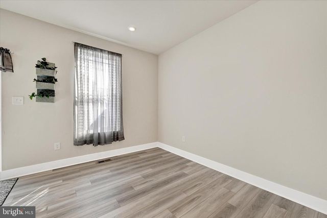 1819 BETTERTON RD, Essex, MD 21221