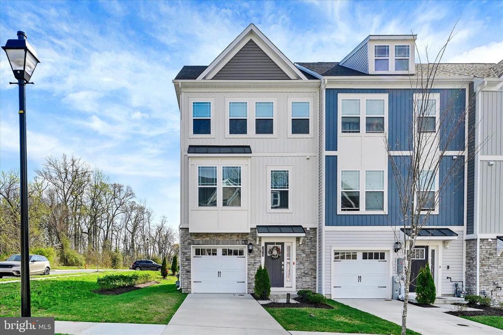 1819 BETTERTON RD, Essex, MD 21221