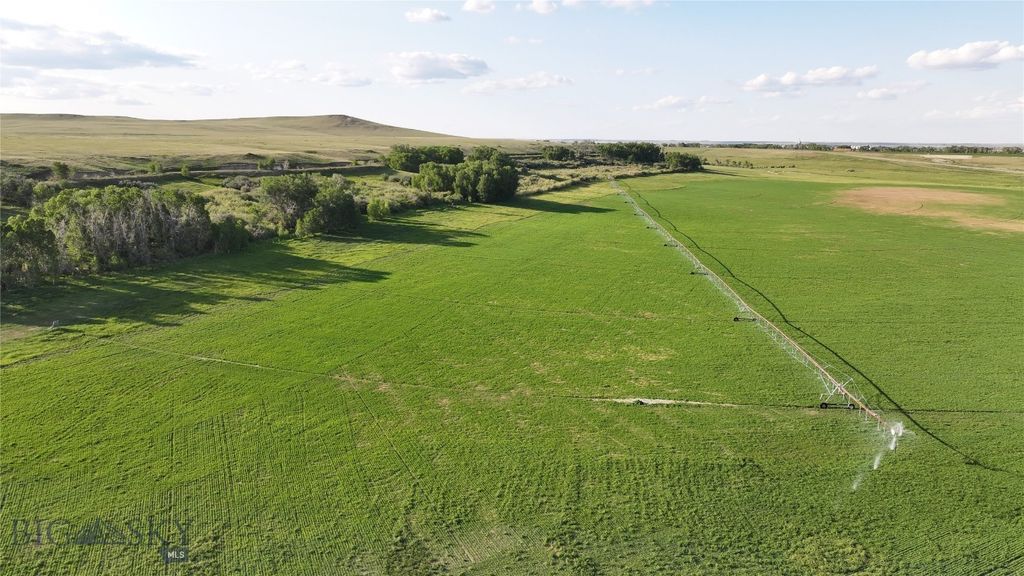 Address unavailable. photo 23