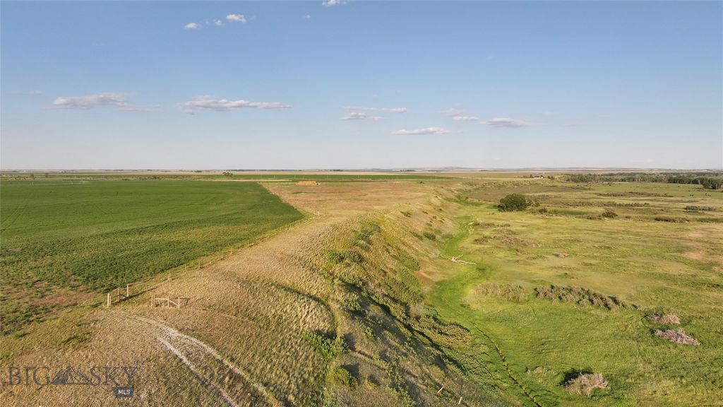 Address unavailable. photo 25