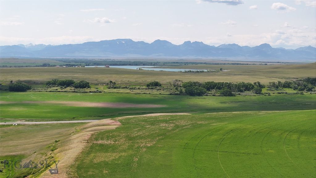 Address unavailable. photo 31