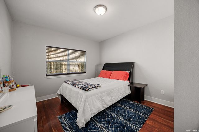 1819 Edison, San Antonio, TX 78201