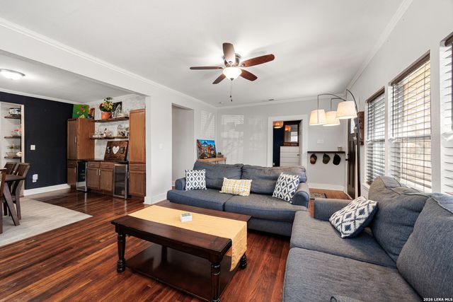 1819 Edison, San Antonio, TX 78201