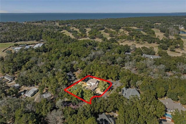 17359 Wildwood Court, Fairhope, AL 36532