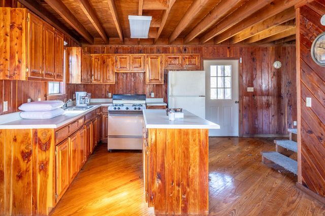 1844 Hobbstown Road, Dunlap, TN 37327