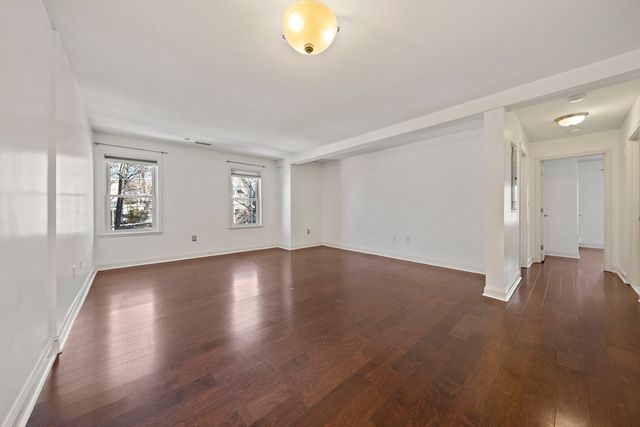 391 Pleasant St 201, Melrose, MA 02176