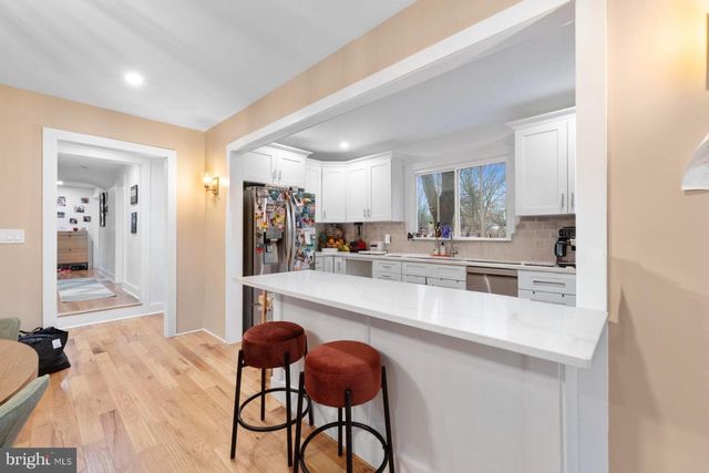 11 HENDRICKSON RD, Lawrenceville, NJ 08648