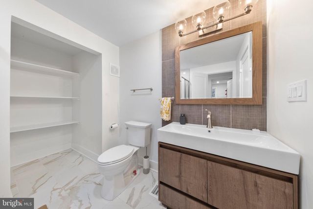 11 HENDRICKSON RD, Lawrenceville, NJ 08648