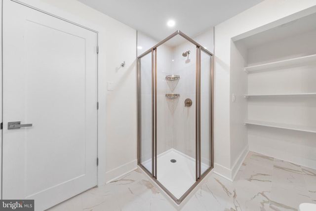 11 HENDRICKSON RD, Lawrenceville, NJ 08648