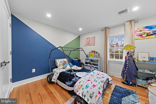 11 HENDRICKSON RD, Lawrenceville, NJ 08648