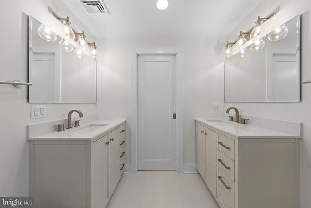 11 HENDRICKSON RD, Lawrenceville, NJ 08648