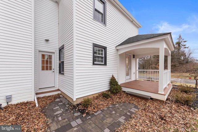 11 HENDRICKSON RD, Lawrenceville, NJ 08648