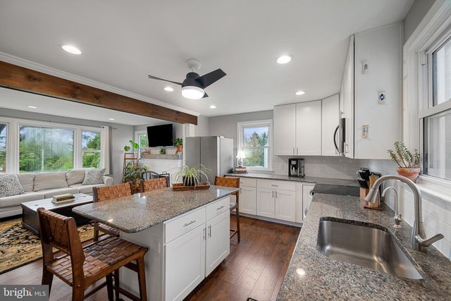 705 LONGVIEW AVE, Westminster, MD 21157