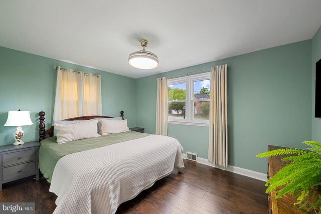 705 LONGVIEW AVE, Westminster, MD 21157