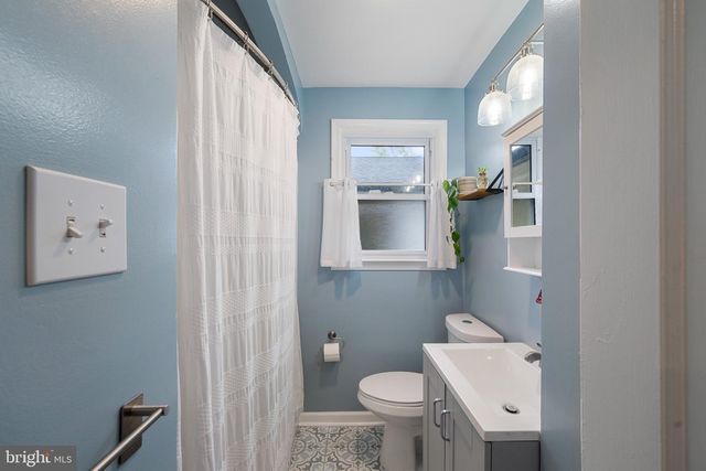 705 LONGVIEW AVE, Westminster, MD 21157
