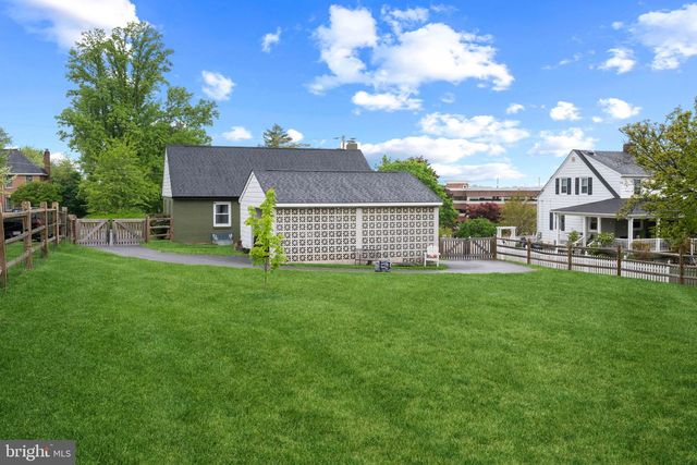 705 LONGVIEW AVE, Westminster, MD 21157