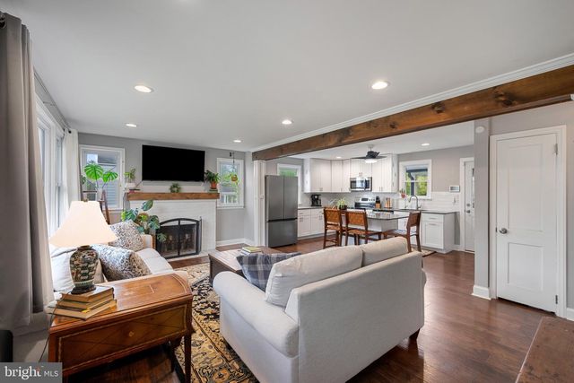 705 LONGVIEW AVE, Westminster, MD 21157