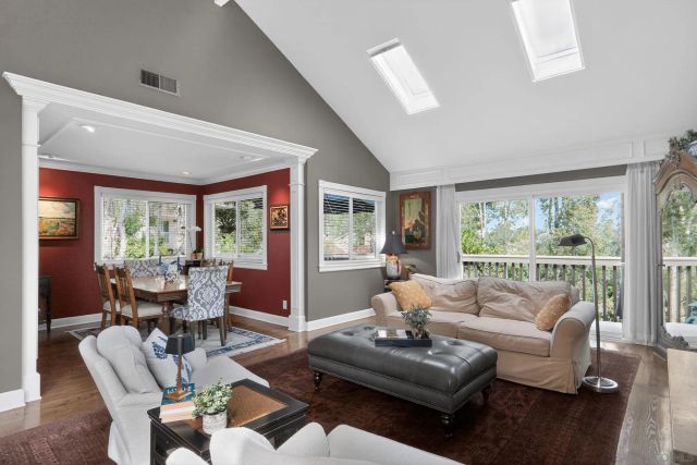 4324 Caminito de la Escena, San Diego, CA 92108