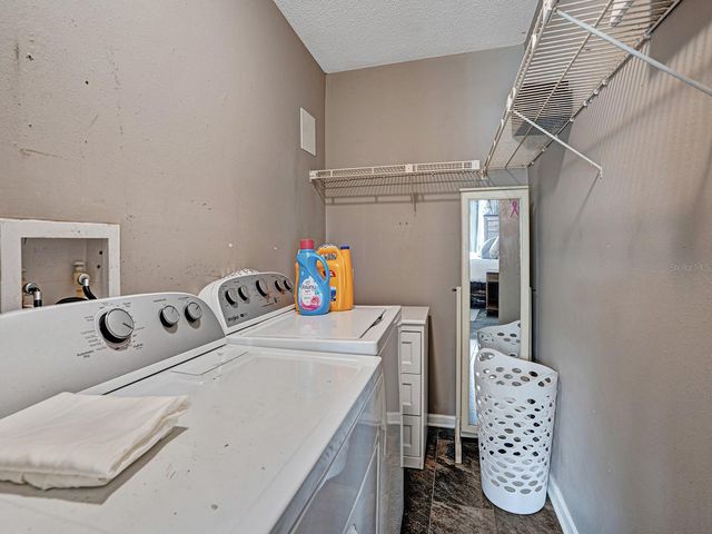 625 N KEENE ROAD B, Clearwater, FL 33755