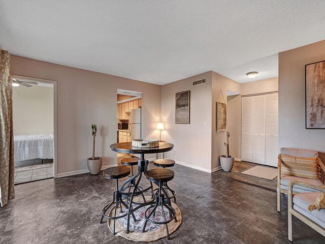 625 N KEENE ROAD B, Clearwater, FL 33755