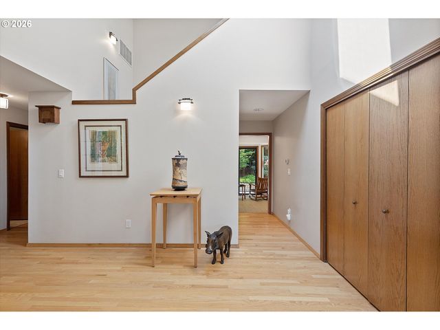 10052 Sw BALMER Cir, Portland, OR 97219