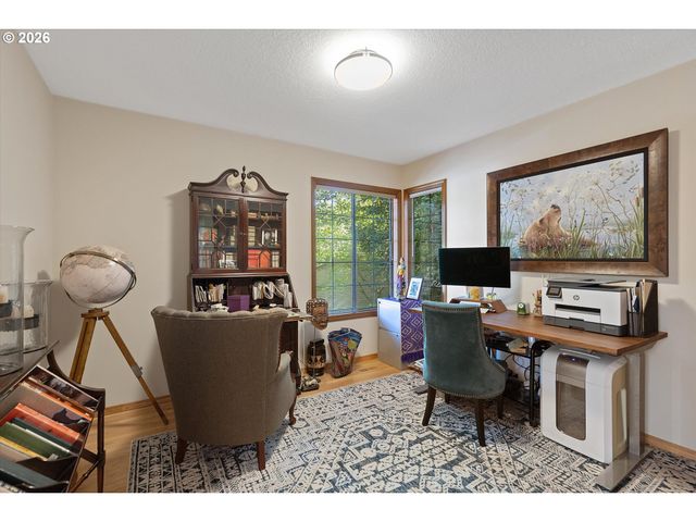 10052 Sw BALMER Cir, Portland, OR 97219