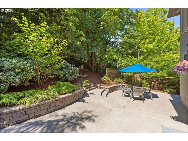 10052 Sw BALMER Cir, Portland, OR 97219