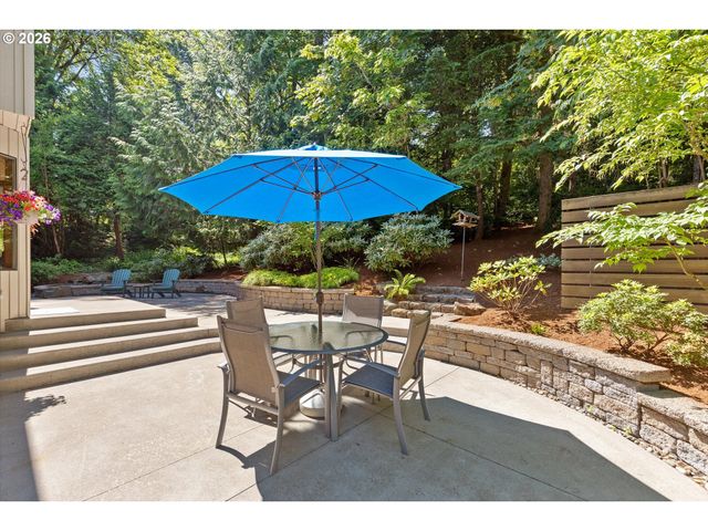 10052 Sw BALMER Cir, Portland, OR 97219