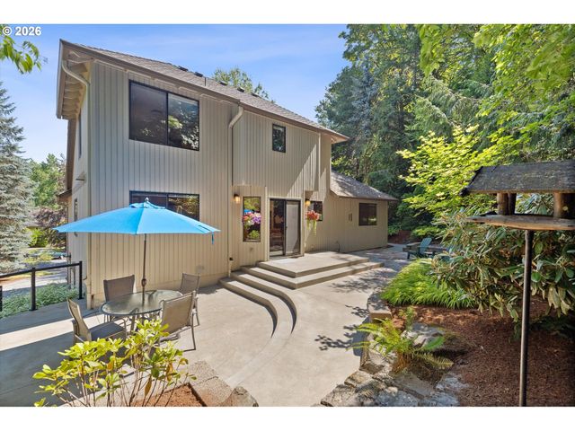 10052 Sw BALMER Cir, Portland, OR 97219