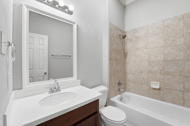 13401 Indigo Sands Drive, Pearland, TX 77584