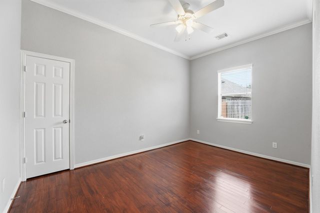 13401 Indigo Sands Drive, Pearland, TX 77584