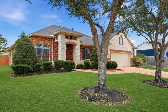 13401 Indigo Sands Drive, Pearland, TX 77584