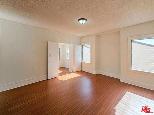 1315 Winchester Avenue, Glendale, CA 91201