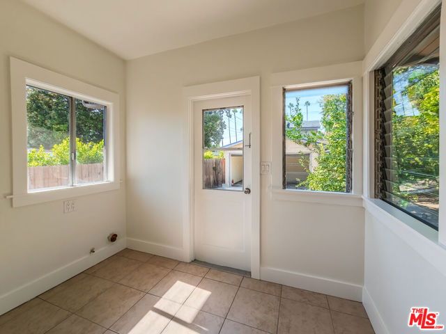1315 Winchester Avenue, Glendale, CA 91201