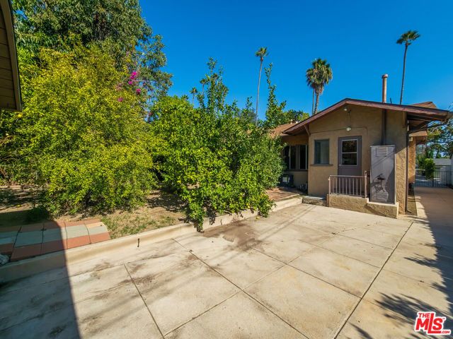 1315 Winchester Avenue, Glendale, CA 91201