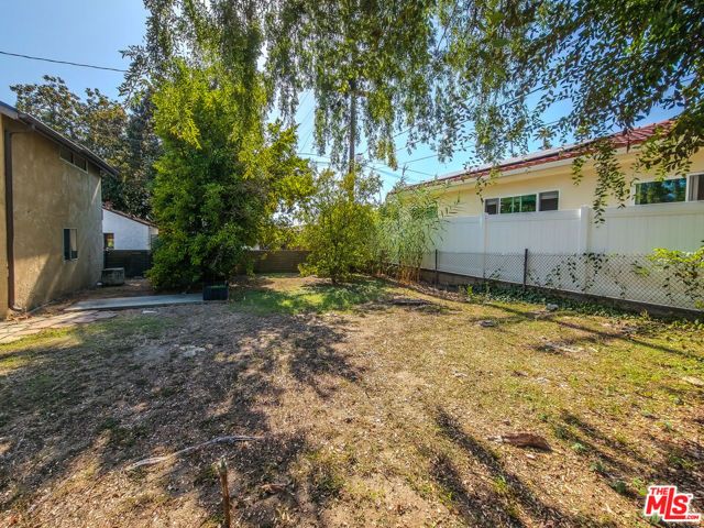 1315 Winchester Avenue, Glendale, CA 91201