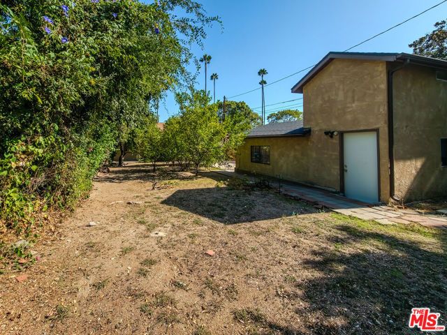1315 Winchester Avenue, Glendale, CA 91201