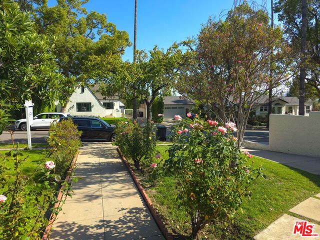 1315 Winchester Avenue, Glendale, CA 91201