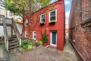 15 BRANCH LN #22, Baltimore, MD 21201