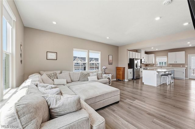3419 Links Drive, Fairlawn, OH 44333