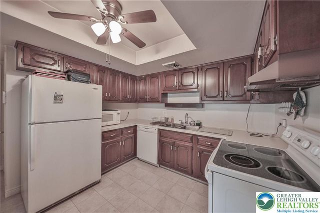 133 Brentwood, Palmer Twp, PA 18045