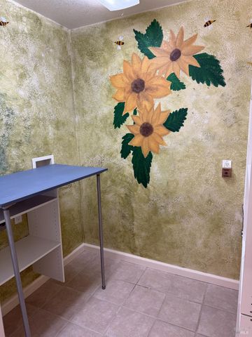 18920 Timberpointe Dr, Fort Bragg, CA 95437