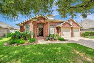 2008 Plantain Lily Court, Pearland, TX 77581