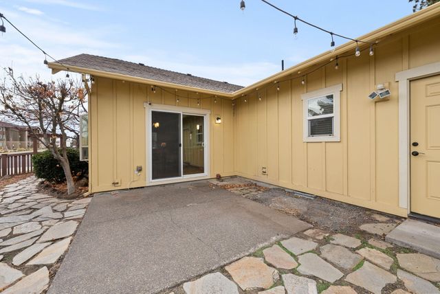 20292 Halfway Road, Bend, OR 97703